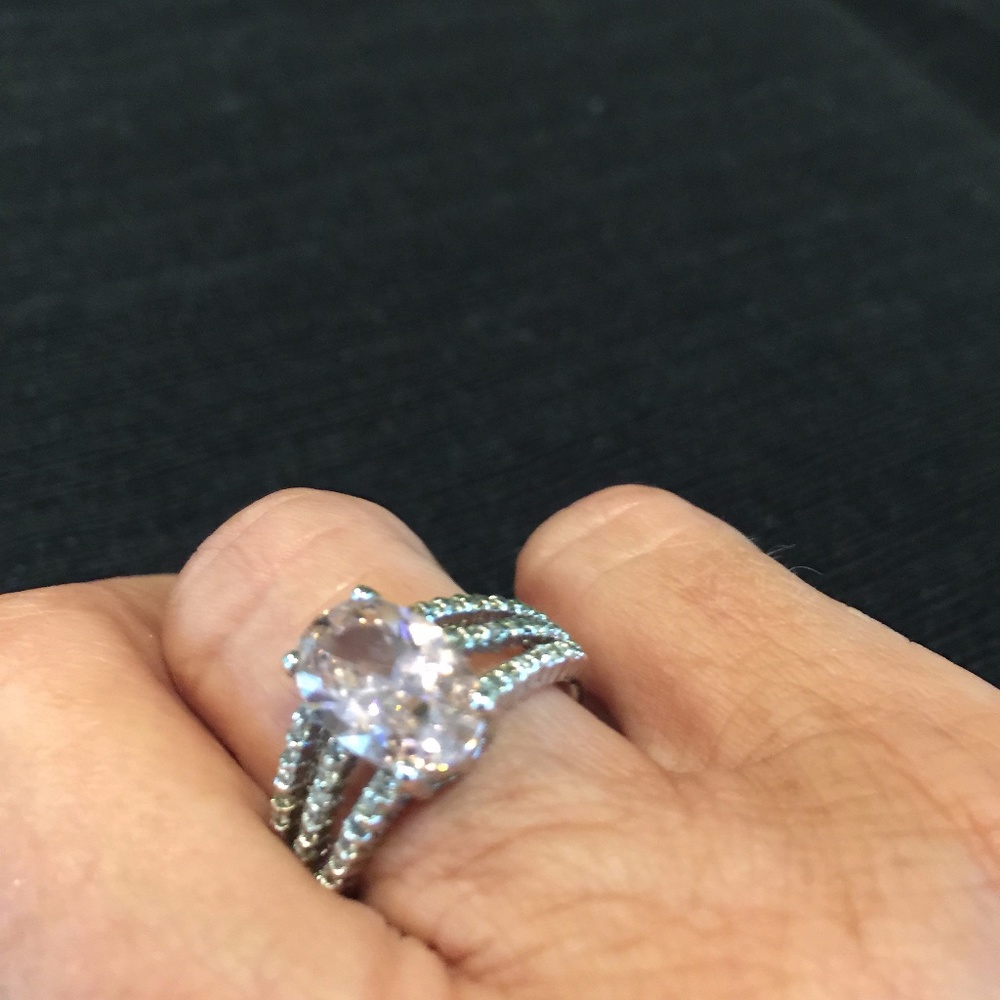 Women's Ring